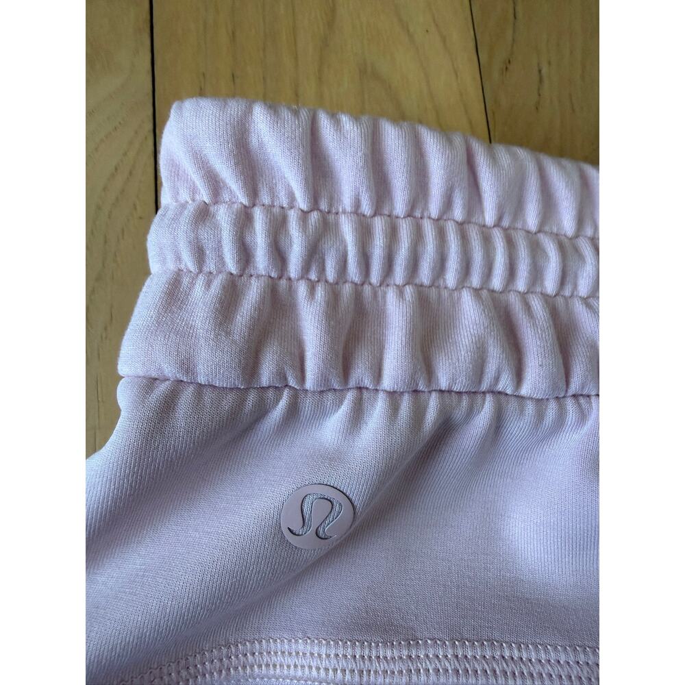 Lululemon Softstreme High-Rise Short 4" - Picture 6 of 7
